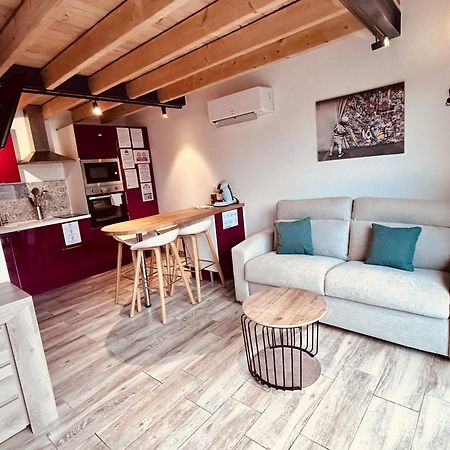 Le Clos De Tanvol - Parking Prive Gratuit- Terrasse Privee - Climatisation Viriat Exterior photo