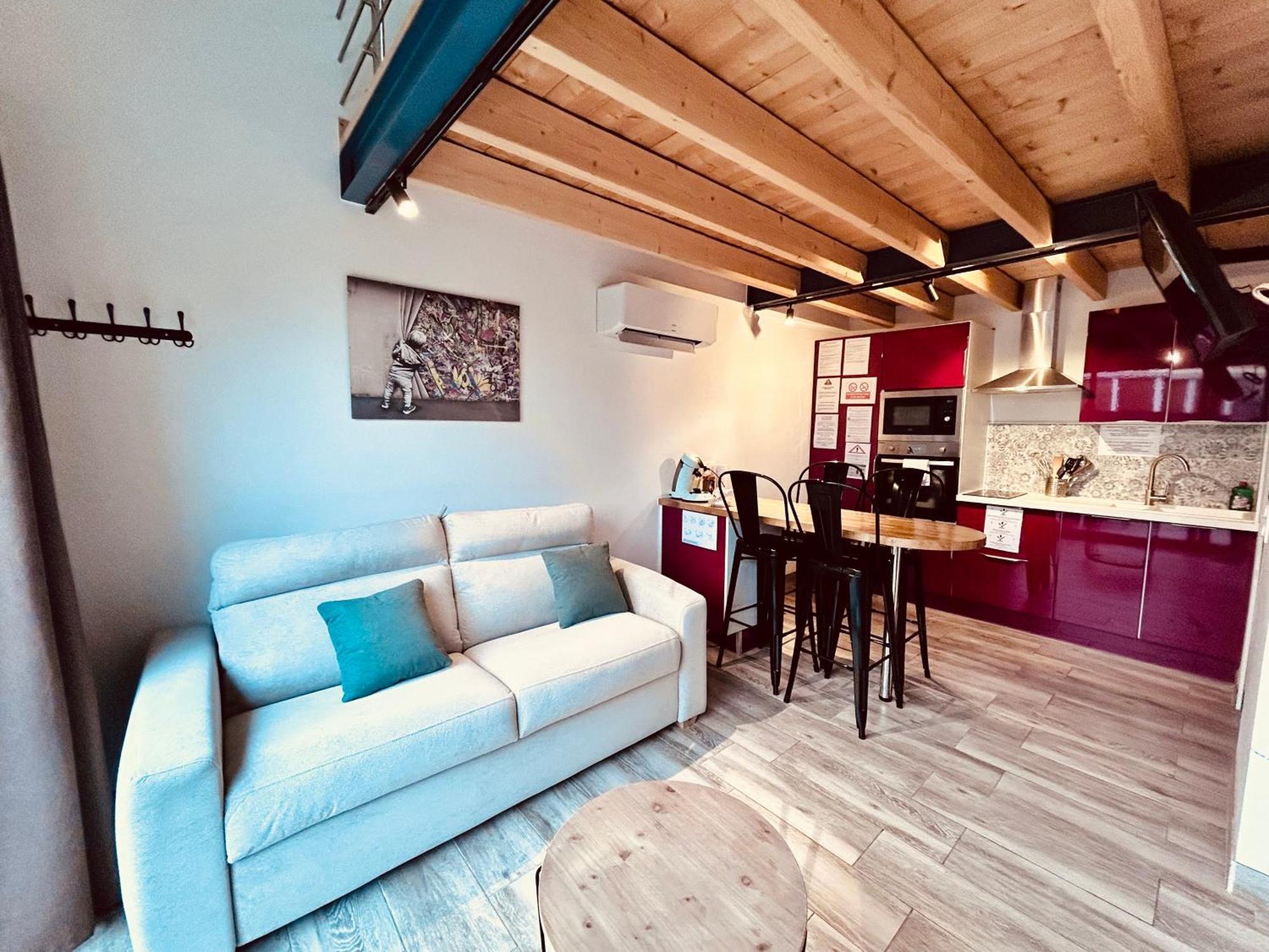 Le Clos De Tanvol - Parking Prive Gratuit- Terrasse Privee - Climatisation Viriat Exterior photo
