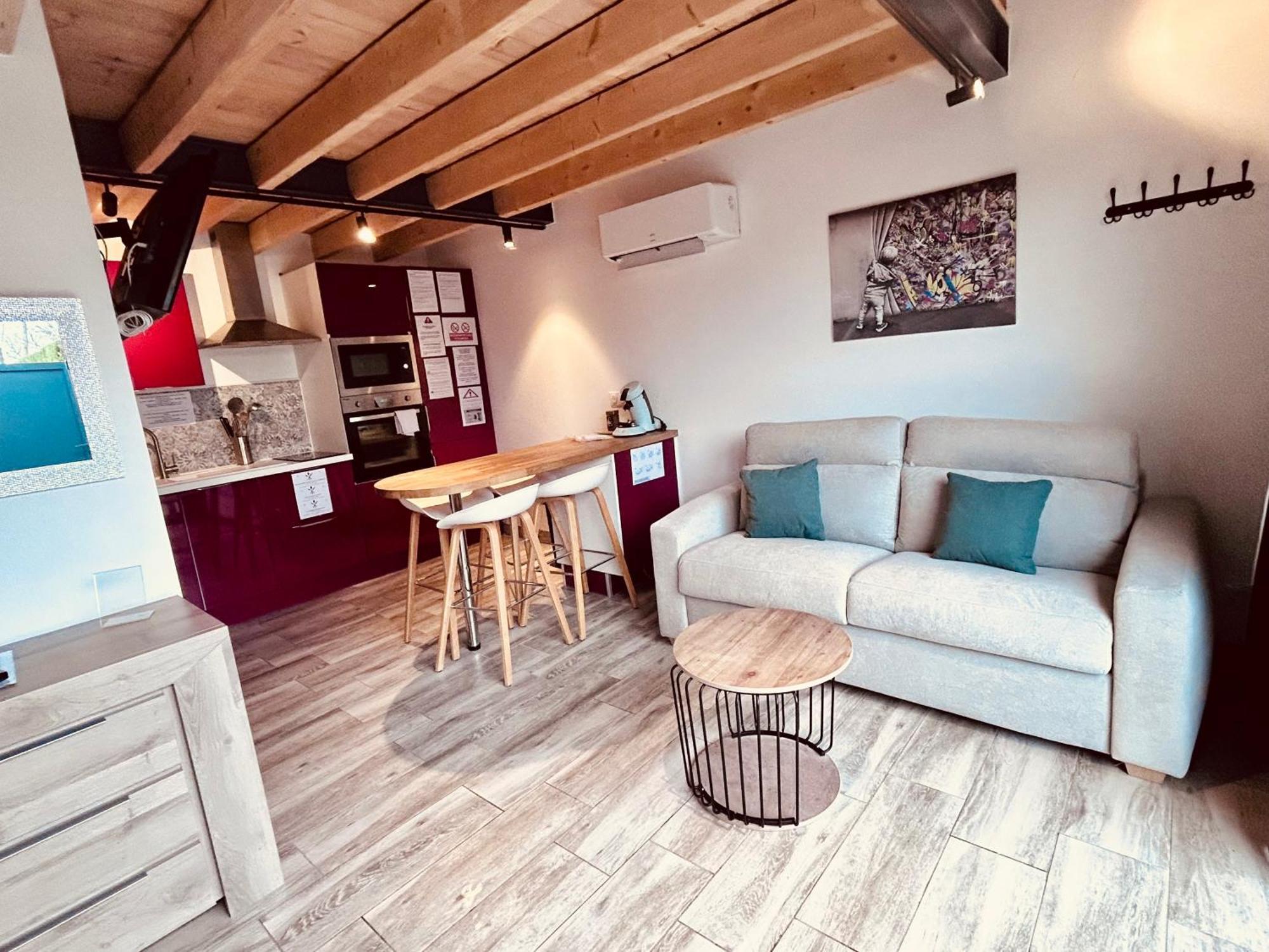 Le Clos De Tanvol - Parking Prive Gratuit- Terrasse Privee - Climatisation Viriat Exterior photo